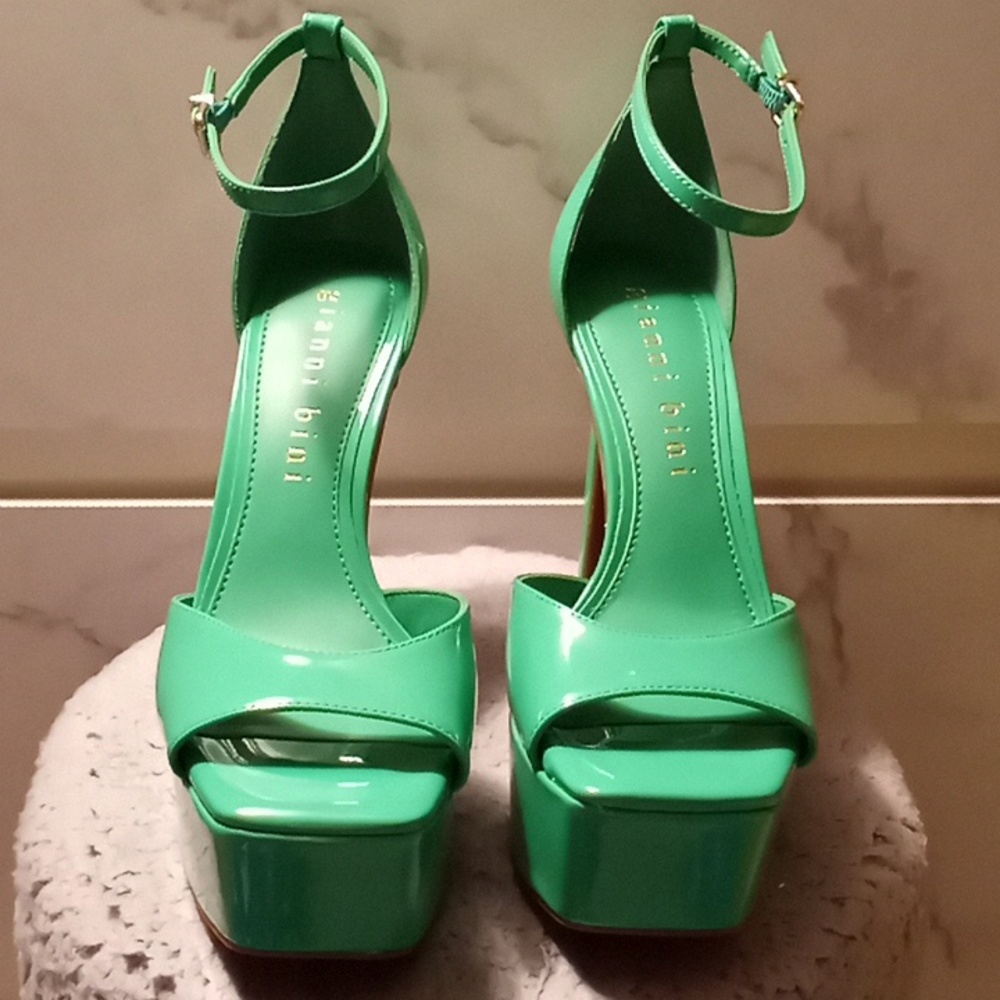 Gianni Bini "Natali" Going Green Stilleto Platform Pumps